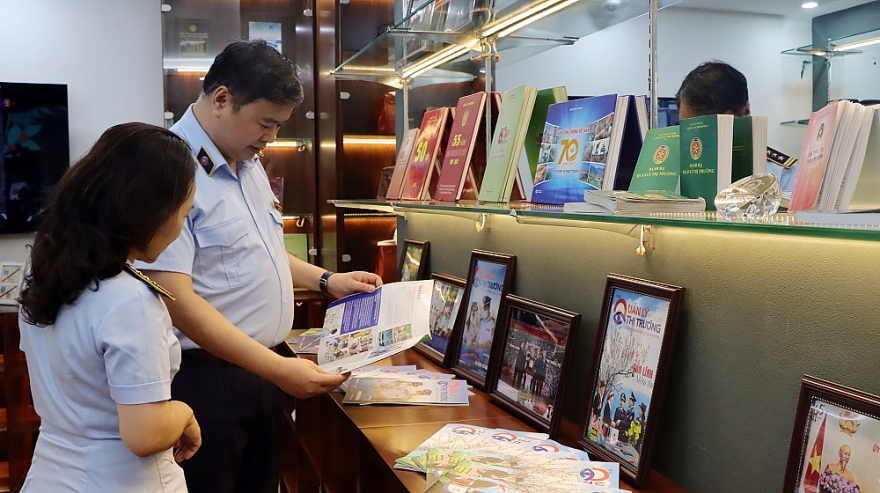 Phòng Truyền thống “Dấu ấn Quản lý thị trường” - Nơi ghi dấu những chặng đường phát triển của lực lượng