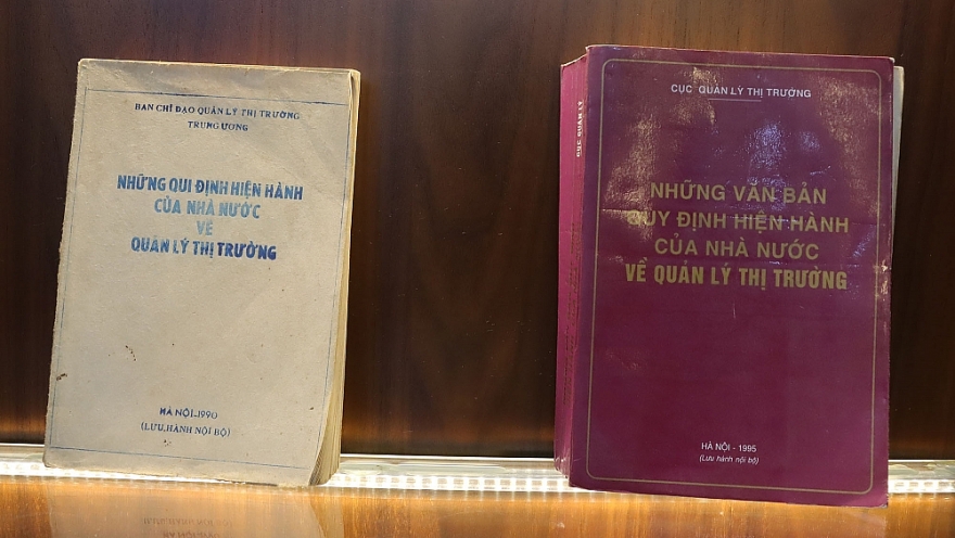 Phòng Trưng bày truyền thống “Dấu ấn Quản lý thị trường” - Nơi ghi dấu những chặng đường phát triển của lực lượng