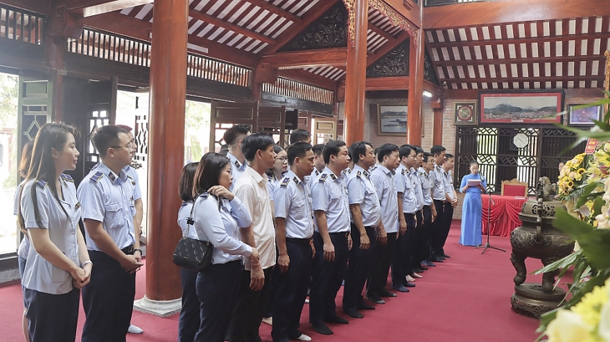 Kỷ niệm 76 năm ngày Thương binh-Liệt sĩ: Tri ân để người nằm xuống sống mãi với non sông