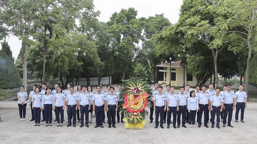 Kỷ niệm 76 năm ngày Thương binh-Liệt sĩ: Tri ân để người nằm xuống sống mãi với non sông
