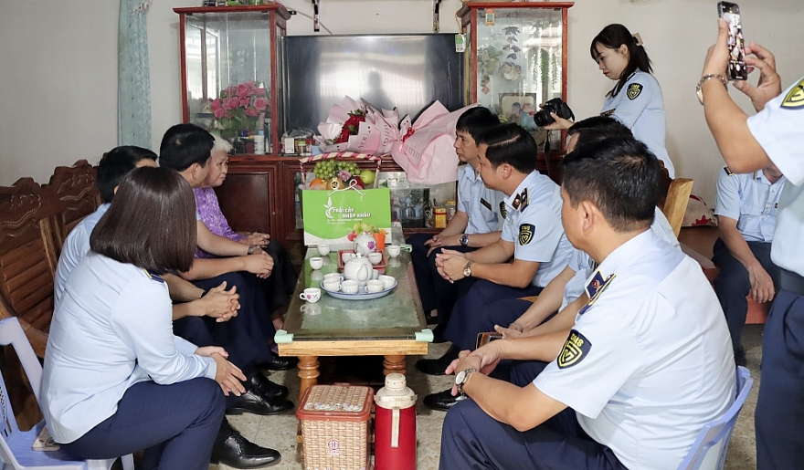 Kỷ niệm 76 năm ngày Thương binh-Liệt sĩ: Tri ân để người nằm xuống sống mãi với non sông