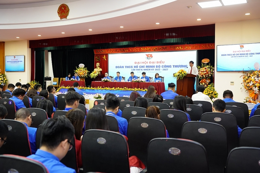 Phát huy trí tuệ, sáng tạo và khát vọng cống hiến của tuổi trẻ Bộ Công Thương