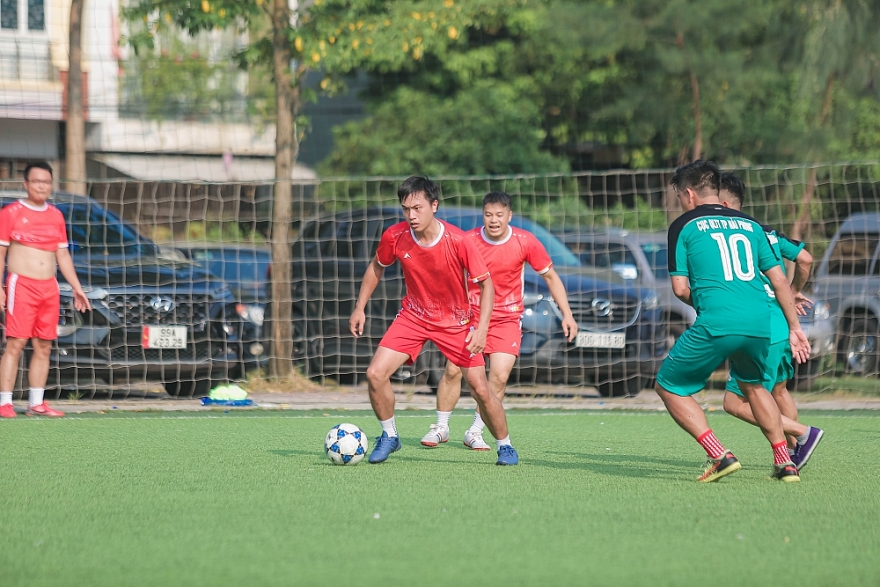 Chiến thắng tối thiểu, Hải Phòng giành điểm tối đa