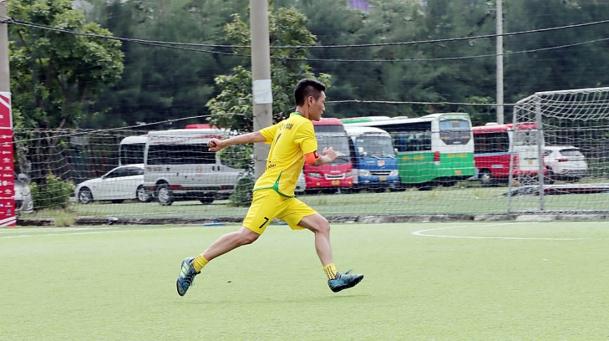 Cú đúp của người thủ lĩnh, Hà Nam trở lại mạnh mẽ