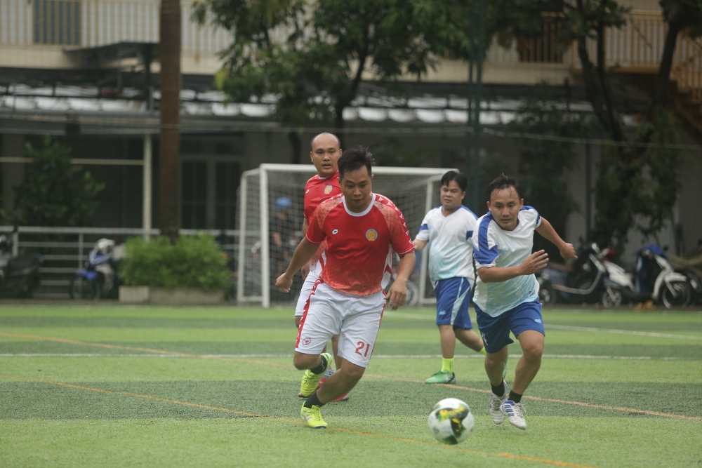 Những "cơn mưa" bàn thắng tại vòng loại DMS LEAGUE khu vực miền Nam