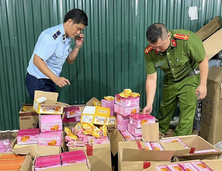 Siết chặt kiểm tra, kiểm soát thị trường bánh Trung thu