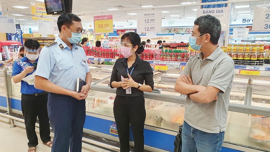 TP. Hồ Chí Minh: Xử phạt gần 400 cơ sở vi phạm về an toàn thực phẩm trong 9 tháng