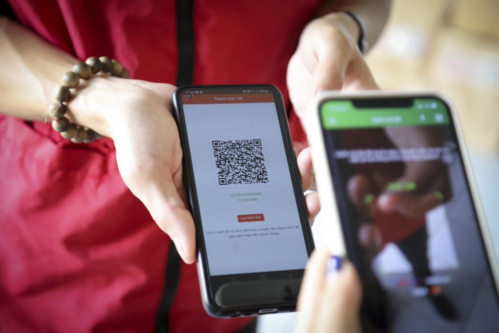 Cảnh báo người dùng trước tình trạng lừa đảo qua quét mã QR Code Bị lừa gần 2 tỷ đồng khi đăng ký tuyển dụng online vào ngân hàng