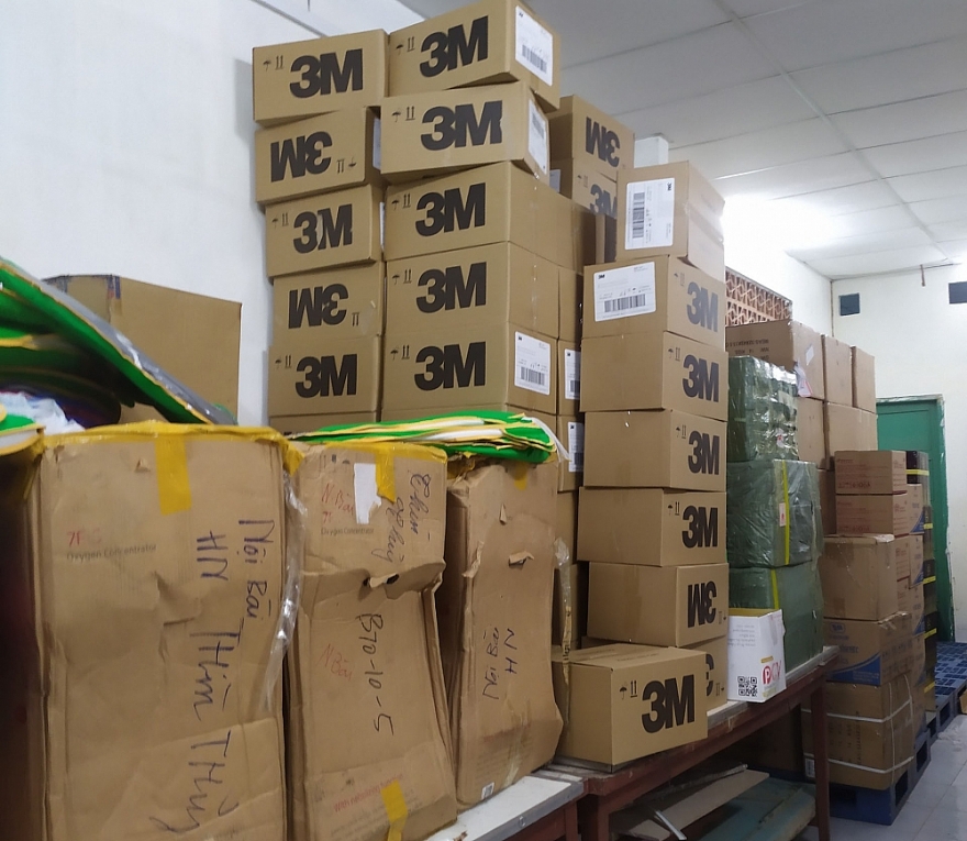10 ngày mật phục, phát hiện gần 10.000 khẩu trang nghi giả nhãn hiệu trong khuôn viên Hội chữ thập đỏ