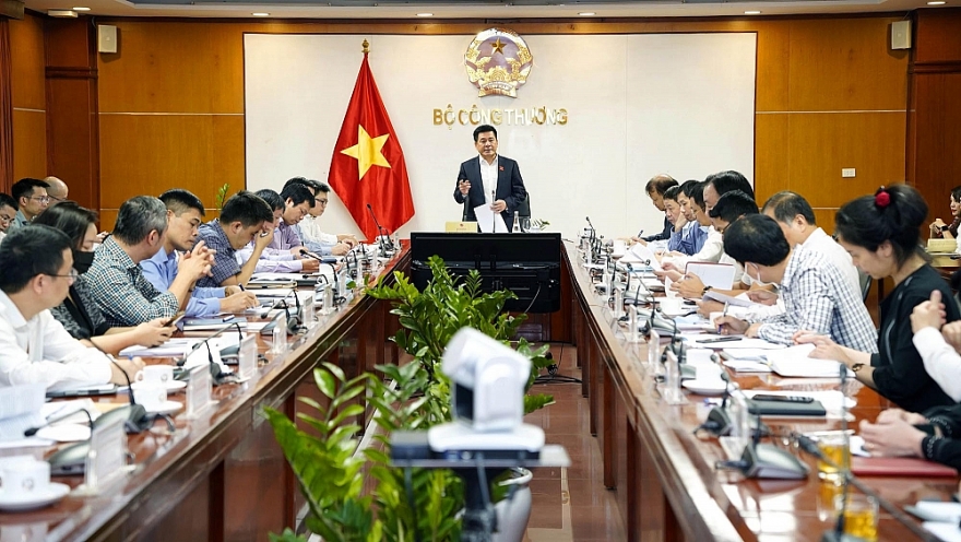 Khẩn trương tháo gỡ khó khăn cho doanh nghiệp phục hồi sản xuất hậu Covid-19