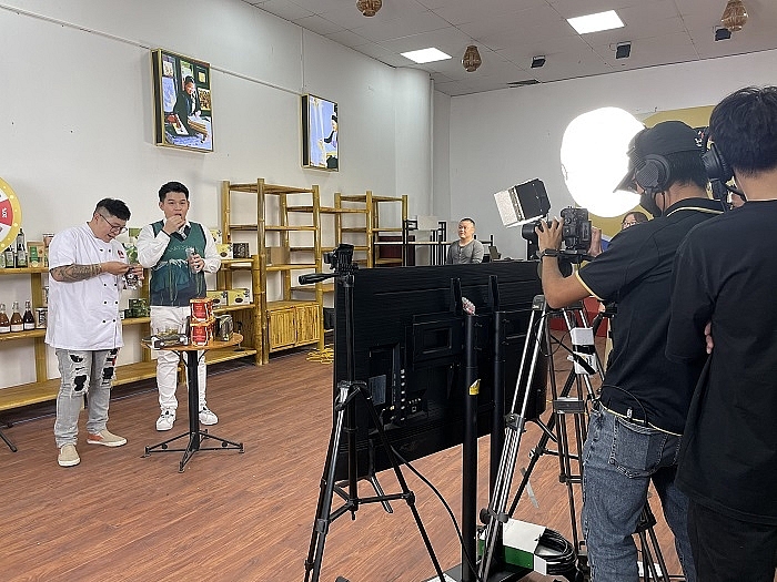 Xúc tiến tiêu thụ sản phẩm OCOP trên nền tảng mạng xã hội