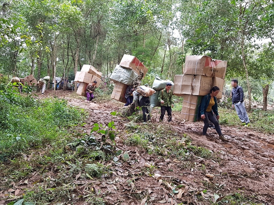 Chống hàng giả trên biên giới Lạng Sơn: Những gian khó một thời