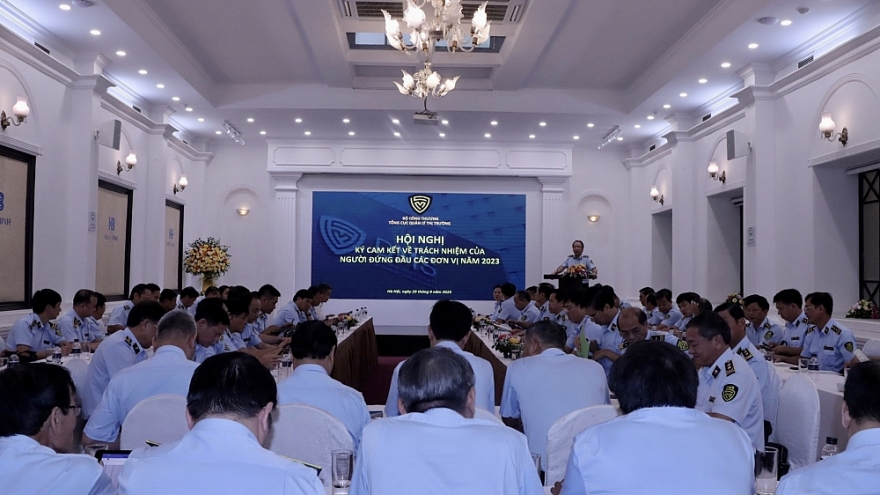 Nêu cao trách nhiệm người đứng đầu trong lực lượng Quản lý thị trường Nêu cao trách nhiệm người đứng đầu trong lực lượng Quản lý thị trường