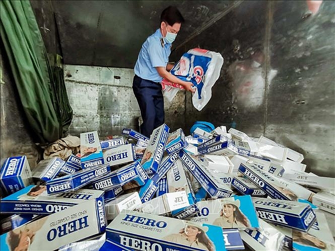 Buôn lậu thuốc lá 