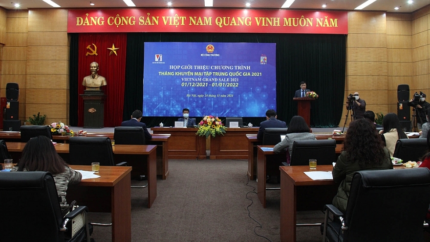 Hàng hóa giảm đến 100% trong Tháng khuyến mại tập trung quốc gia