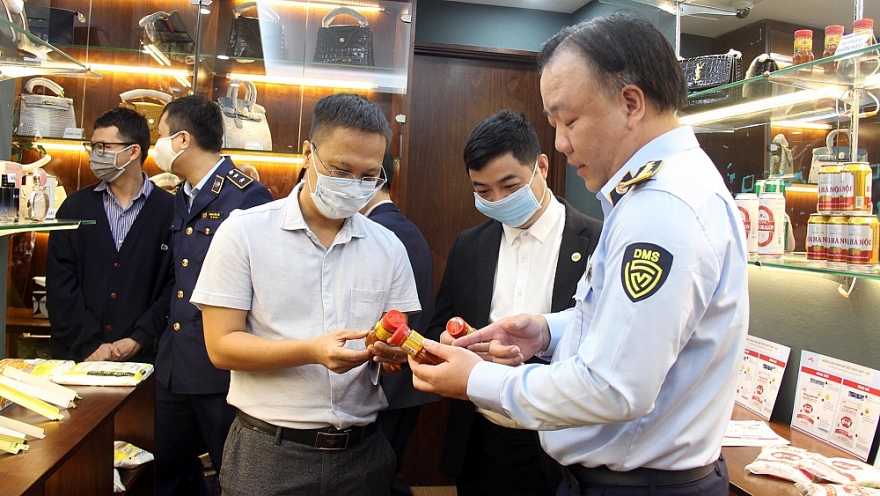 Phòng Trưng bày nhận diện hàng thật - hàng giả quy tụ hàng trăm sản phẩm