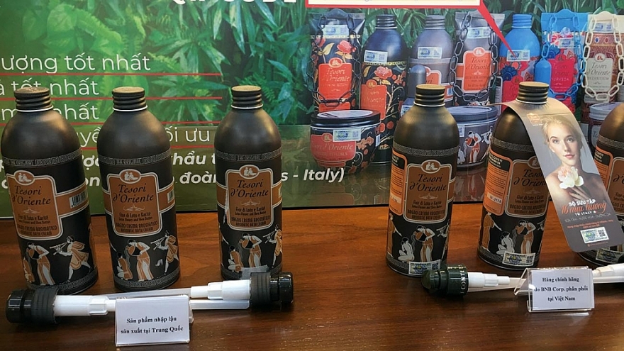 Phòng Trưng bày nhận diện hàng thật - hàng giả quy tụ hàng trăm sản phẩm