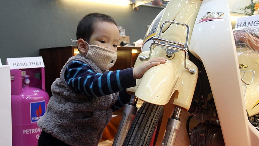 Hàng trăm lượt tham quan trong ngày đầu mở cửa Phòng Trưng bày nhận diện hàng thật - hàng giả