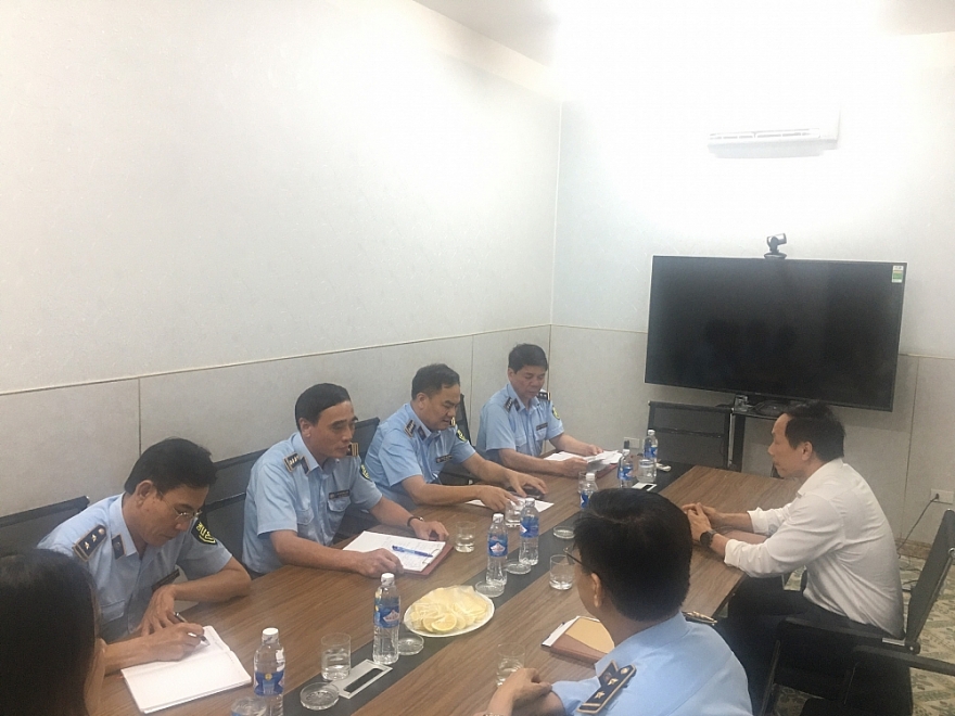 Quản lý thị trường các tỉnh, thành phố ký cam kết với nhiều doanh nghiệp kinh doanh xăng dầu