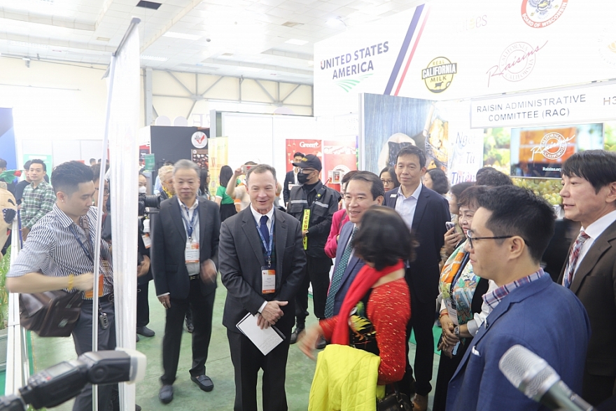 Triển lãm Food & Hotel Hanoi 2023: Cầu nối thương mại cho ngành thực phẩm - đồ uống và nhà hàng - khách sạn Triển lãm Food & Hotel Hanoi 2023: Cầu nối thương mại cho ngành thực phẩm - đồ uống và nhà hàng - khách sạn