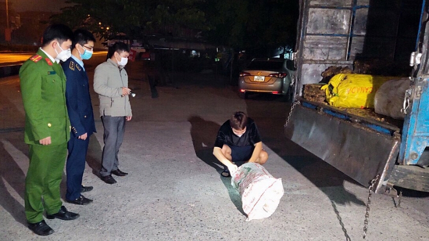 Ngăn chặn kịp thời 3,5 tấn thực phẩm bẩn chuẩn bị tuồn ra thị trường