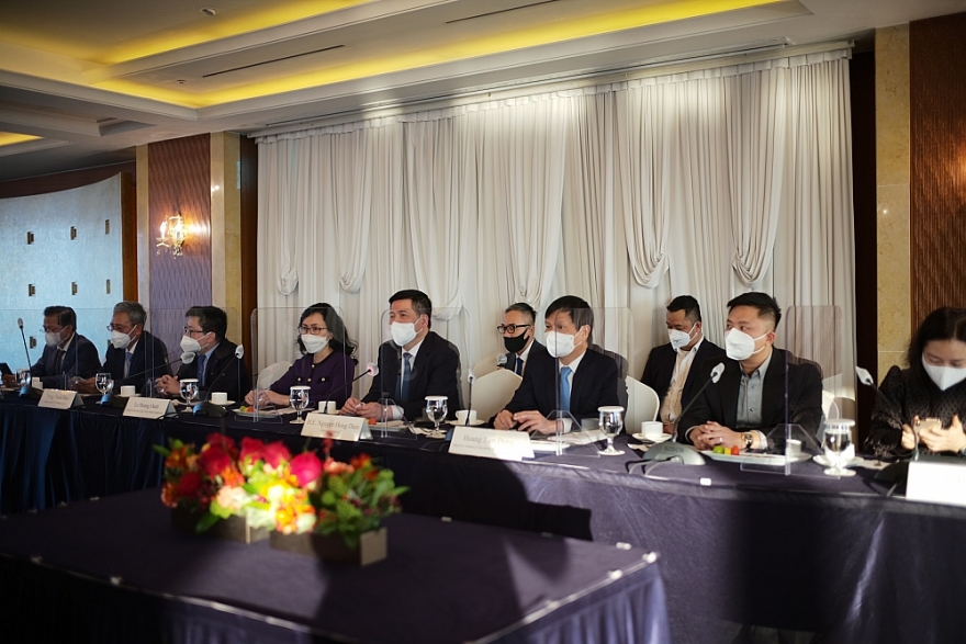 Bộ trưởng Công Thương làm việc với các doanh nghiệp lớn ở Hàn Quốc Bộ trưởng Công Thương làm việc với các doanh nghiệp lớn ở Hàn Quốc