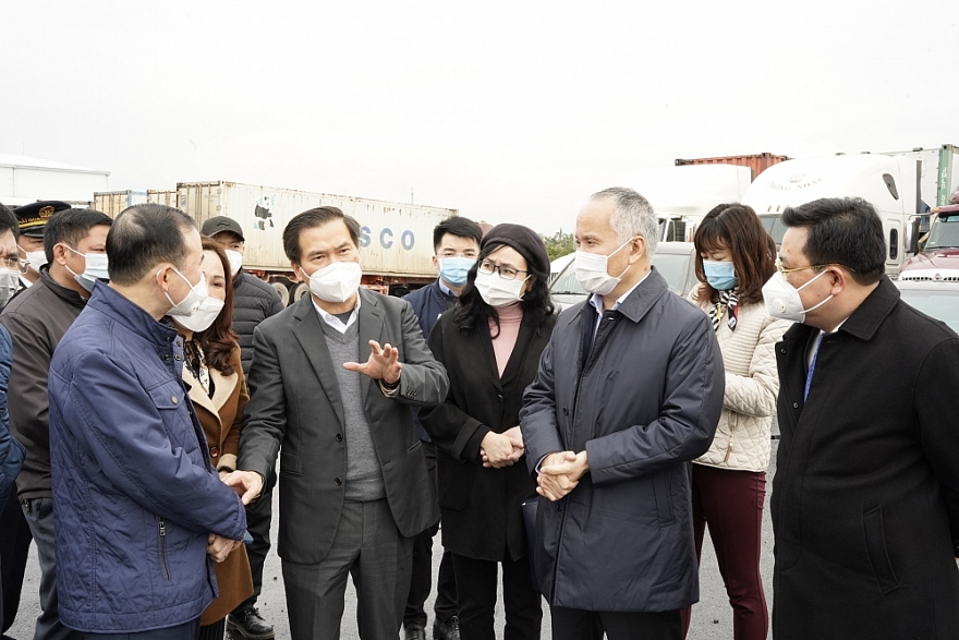 Đàm phán với Trung Quốc tìm giải pháp gỡ khó trong thông quan hàng hóa