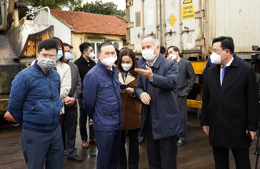Đàm phán với Trung Quốc tìm giải pháp gỡ khó trong thông quan hàng hóa