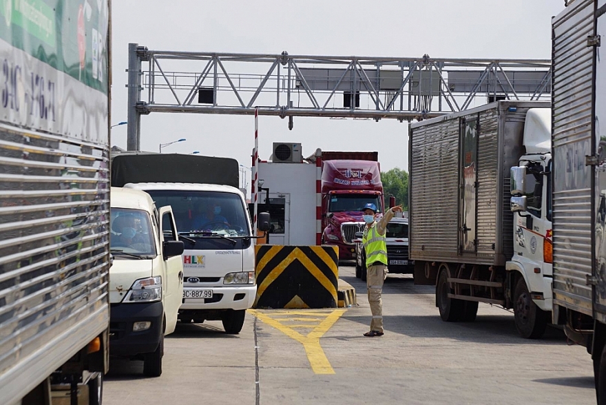 Vì sao doanh nghiệp chưa mặn mà với xuất khẩu chính ngạch?