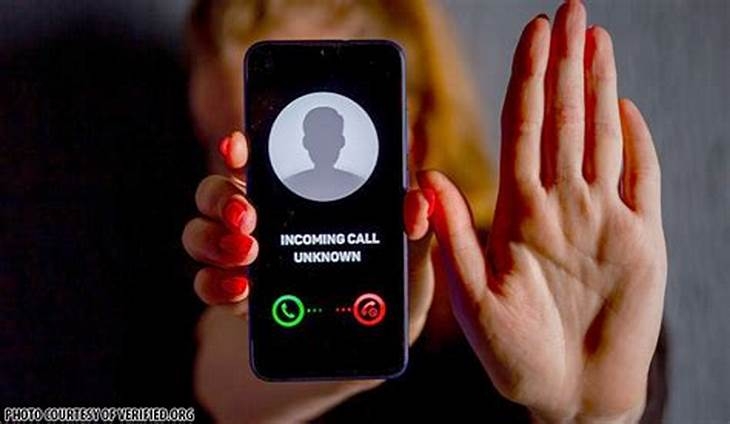 Cảnh giác với thủ đoạn mạo danh cán bộ làm thủ tục khai báo, tích hợp thông tin vào ứng dụng VNeID Cảnh giác với thủ đoạn mạo danh cán bộ làm thủ tục khai báo, tích hợp thông tin vào ứng dụng VNeID