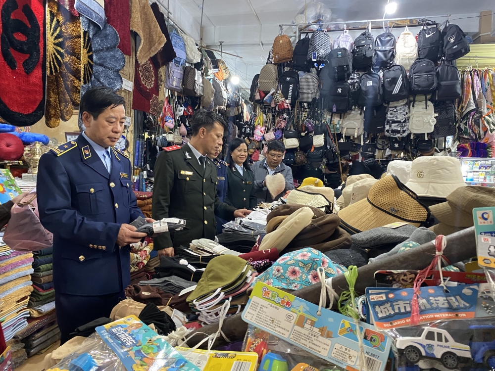 Nguồn cung xăng dầu trong nước được đảm bảo trong suốt Tết Nguyên đán Nguồn cung xăng dầu trong nước được đảm bảo trong suốt Tết Nguyên đán