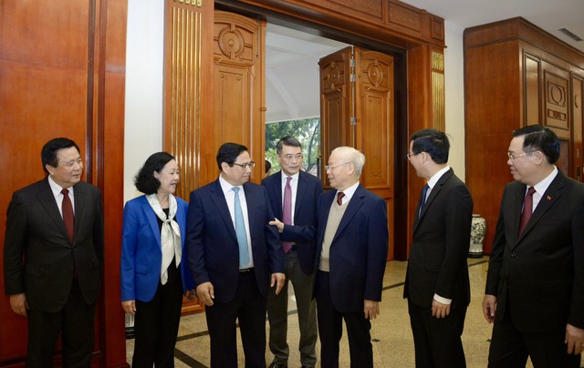 Tổng Bí thư Nguyễn Phú Trọng chủ trì phiên họp thứ nhất Tiểu ban văn kiện Đại hội XIV của Đảng- Ảnh 1.