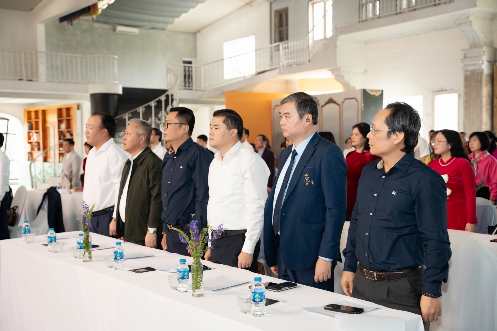 Kiến tạo môi trường làm việc công khai, dân chủ minh bạch, văn minh trong toàn lực lượng QLTT