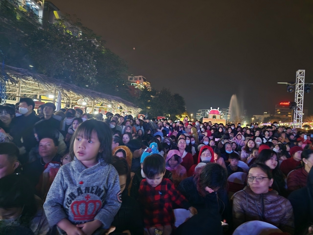 Khai mạc Chương trình "Du lịch Hà Nội chào 2024 - Get on Hanoi 2024"