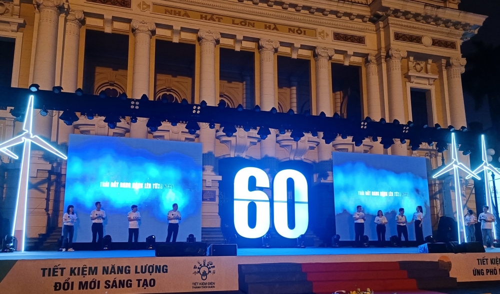 Cả nước tiết kiệm được 428.000 kWh trong Giờ Trái Đất