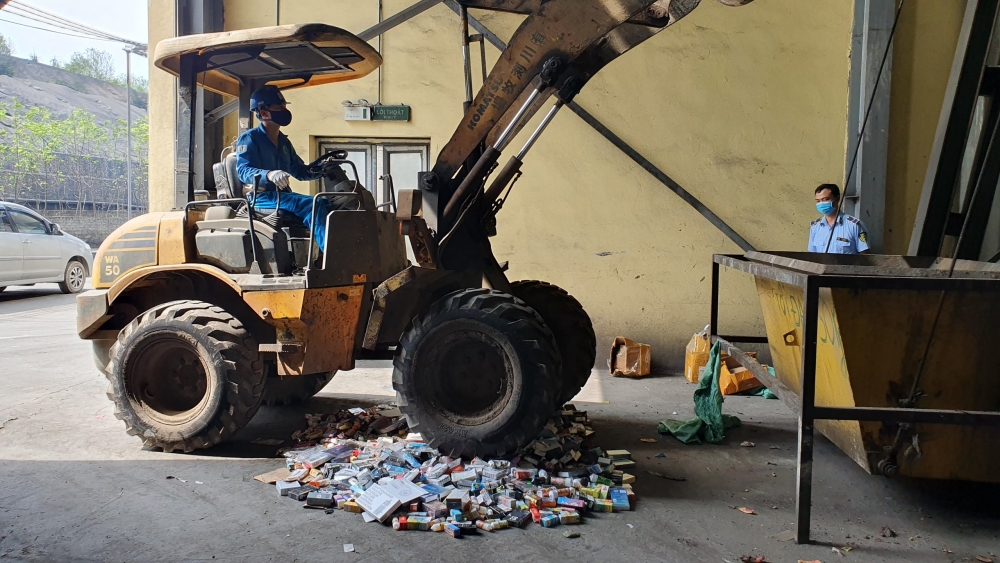 Tổng hợp những sự vụ nổi bật tuần qua Tổng hợp những sự vụ nổi bật tuần qua