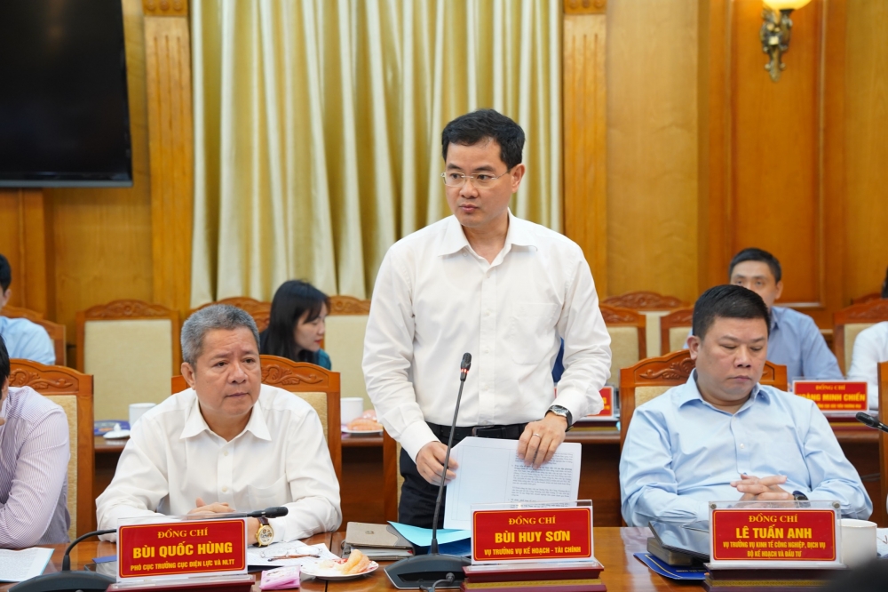 Bộ trưởng Nguyễn Hồng Diên: Bắc Giang tập trung 06 nhóm nhiệm vụ trọng tâm để thúc đầy phục hồi đà tăng trưởng Bộ trưởng Nguyễn Hồng Diên: Bắc Giang tập trung 06 nhóm nhiệm vụ trọng tâm để thúc đầy phục hồi đà tăng trưởng