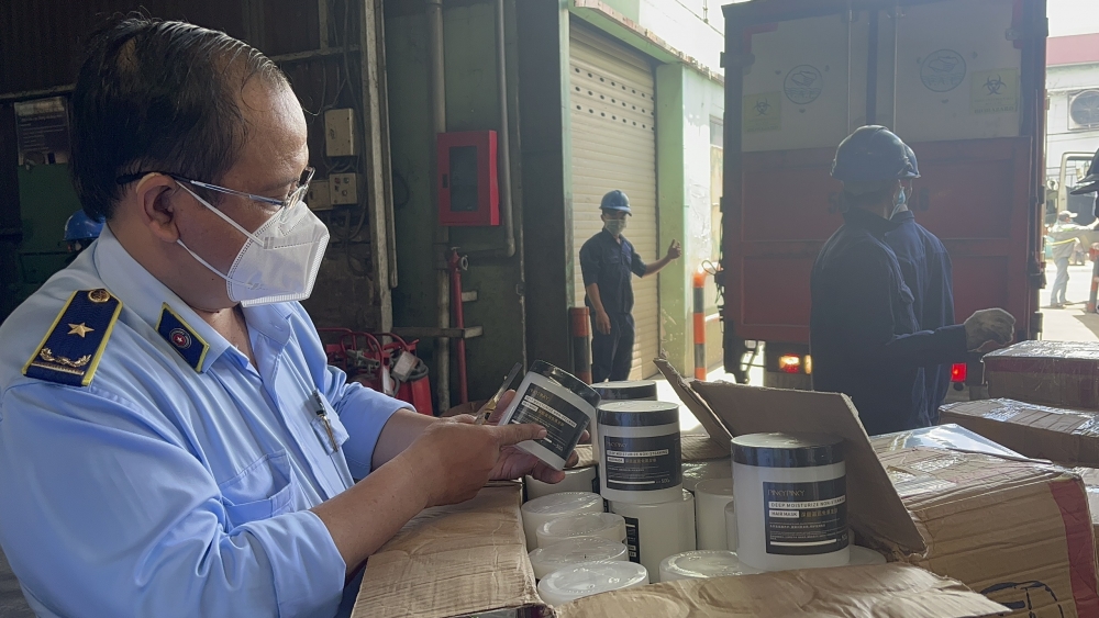 Tổng hợp những sự vụ nổi bật tuần qua Tổng hợp những sự vụ nổi bật tuần qua