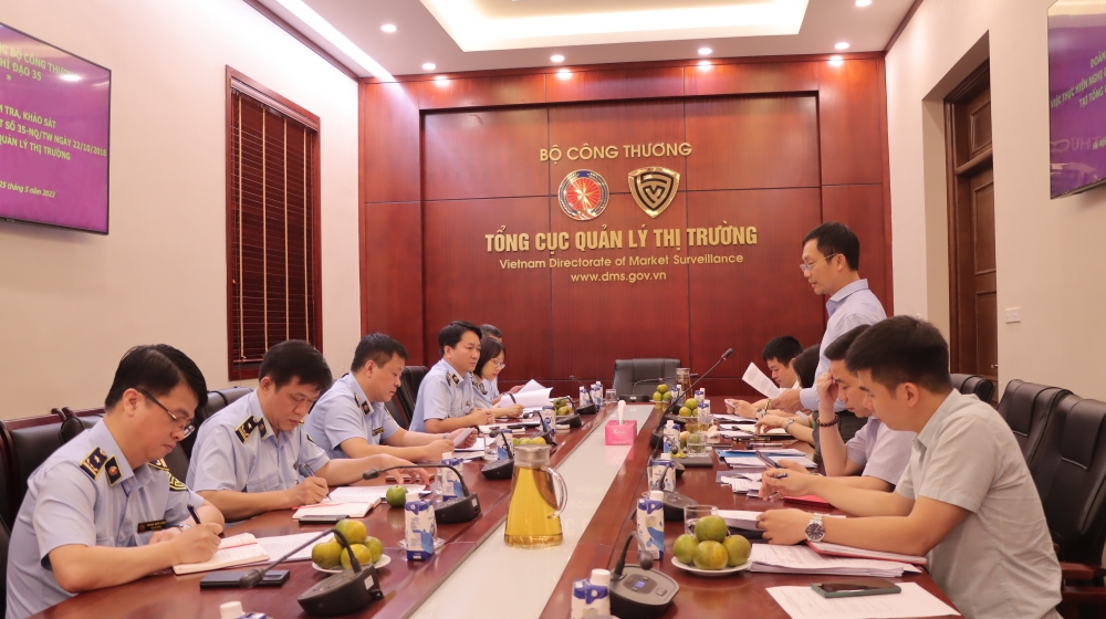 Đoàn Kiểm tra, khảo sát Ban chỉ đạo 35 Bộ Công Thương làm việc tại Tổng cục QLTT
