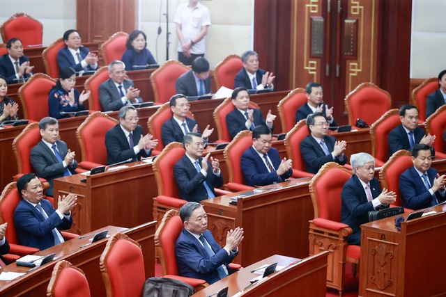 Dự thảo các văn kiện trình Đại hội XIV của Đảng phải thực sự xứng tầm- Ảnh 4. Dự thảo các văn kiện trình Đại hội XIV của Đảng phải thực sự xứng tầm- Ảnh 4.