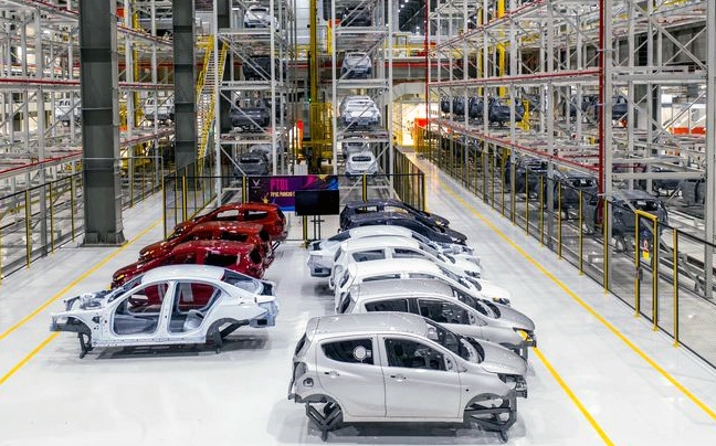 Bộ Tài chính đề xuất gia hạn 8.560 tỷ đồng thuế tiêu thụ đặc biệt ô tô sản xuất trong nước Bộ Tài chính đề xuất gia hạn 8.560 tỷ đồng thuế tiêu thụ đặc biệt ô tô sản xuất trong nước