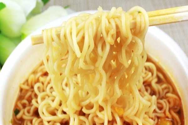 EU nới lỏng quy định đối với mì ăn liền nhập khẩu từ Việt Nam