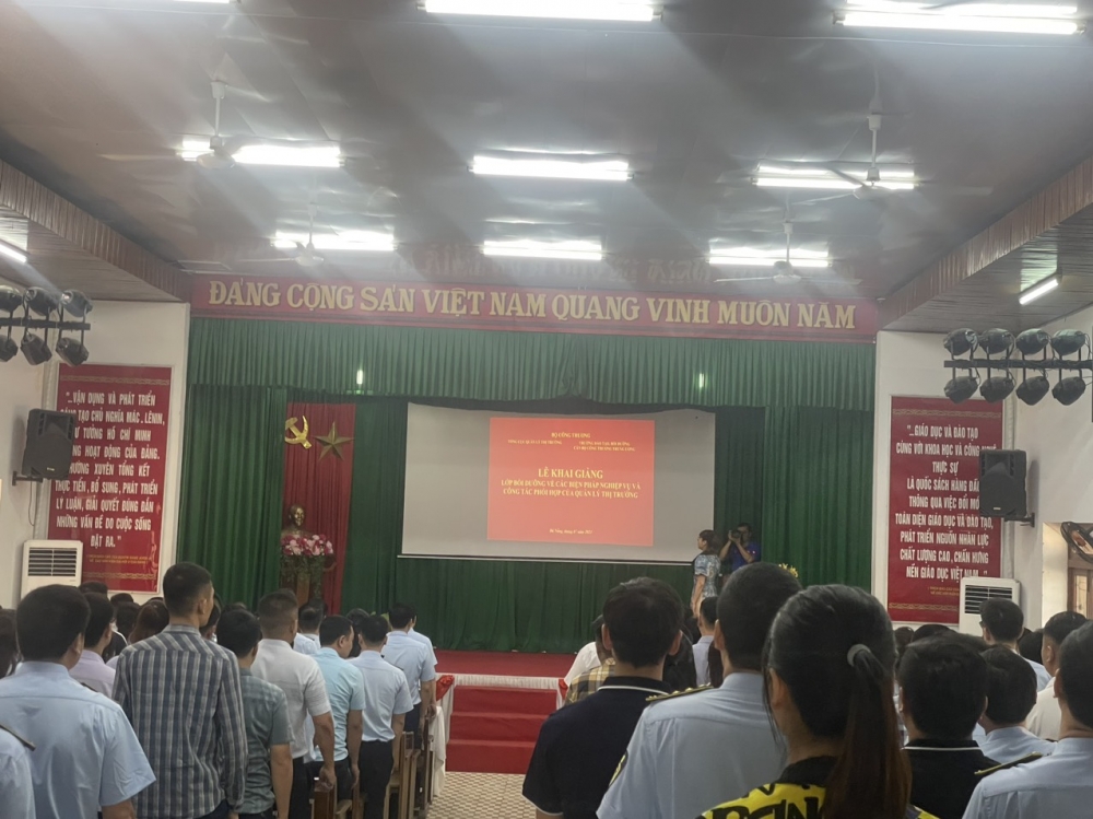 Khai giảng Lớp bồi dưỡng về các biện pháp nghiệp vụ và công tác phối hợp của QLTT năm 2023 Khai giảng Lớp bồi dưỡng về các biện pháp nghiệp vụ và công tác phối hợp của QLTT năm 2023