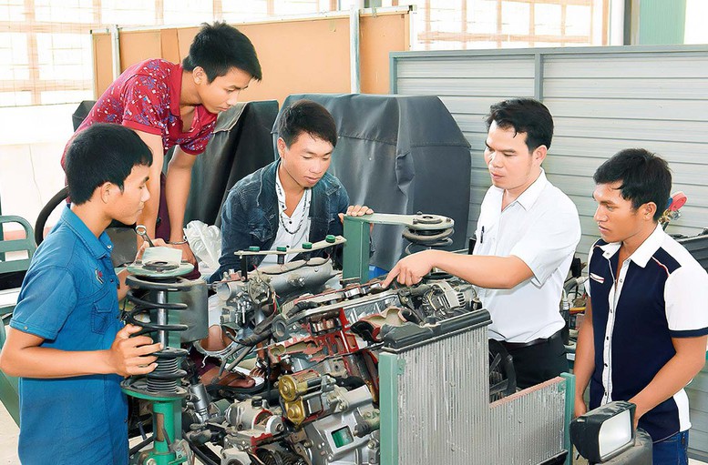 Chỉ thị của Ban Bí thư về đổi mới công tác đào tạo nghề cho lao động nông thôn- Ảnh 1.