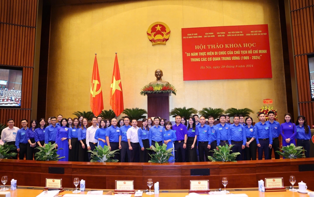 Hội thảo khoa học 55 năm thực hiện Di chúc của Chủ tịch Hồ Chí Minh trong các cơ quan Trung ương