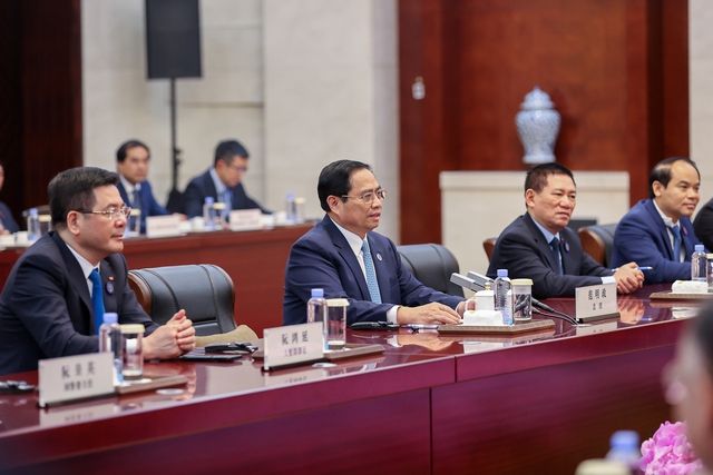 Phát triển quan hệ với Trung Quốc là lựa chọn chiến lược và ưu tiên hàng đầu trong chính sách đối ngoại của Việt Nam - Ảnh 6.
