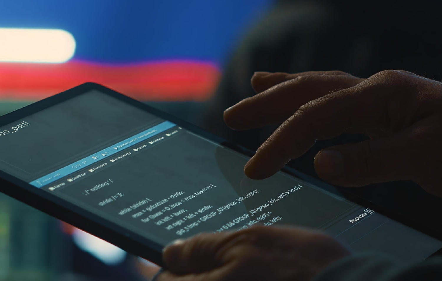 Bùng phát lừa đảo qua tin nhắn: Người dân cần cảnh giác
