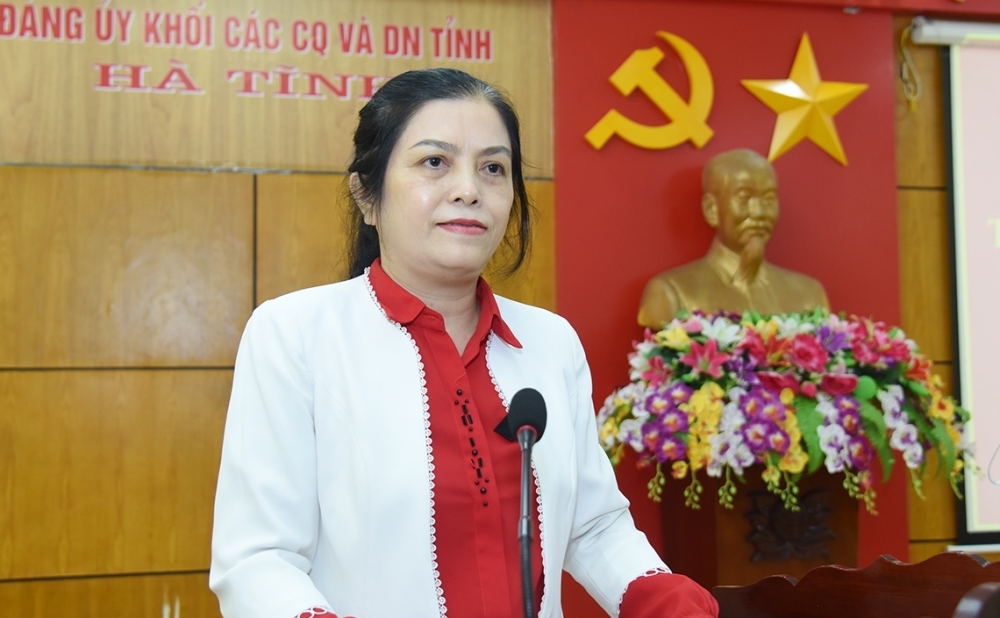 Đảng bộ Cục QLTT vinh dự được khen thưởng tại Hội nghị tổng kết 10 năm thực hiện các Nghị quyết của Đảng bộ Khối về nâng cao chất lượng sinh hoạt chi Đảng bộ Cục QLTT vinh dự được khen thưởng tại Hội nghị tổng kết 10 năm thực hiện các Nghị quyết của Đảng bộ Khối về nâng cao chất lượng sinh hoạt chi