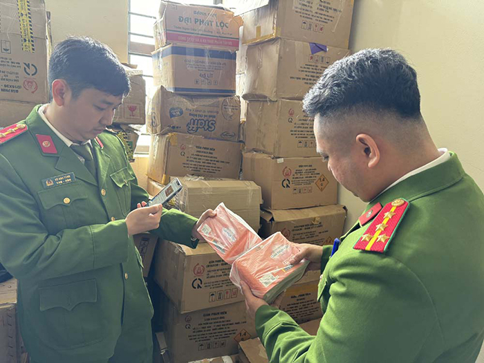 Công an thành phố Thanh Hóa bắt giữ các vụ buôn bán, sản xuất pháo nổ.