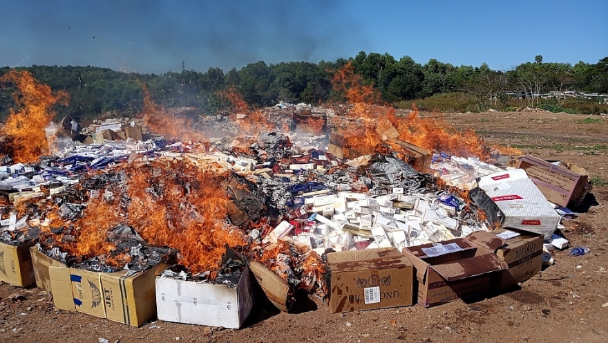 Gia Lai: Tiêu hủy gần 60.000 bao thuốc lá điếu nhập lậu